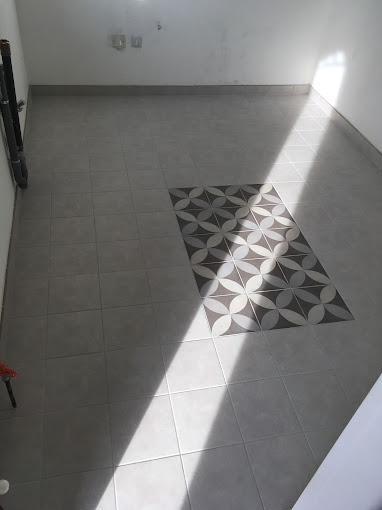 7AFBBFD4-3569-4215-8249-02416811BA9B